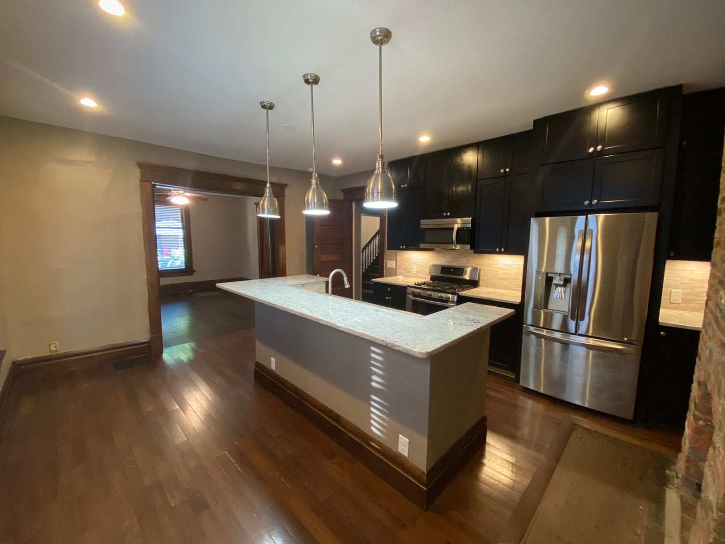 28 E Northwood Ave – photo 2