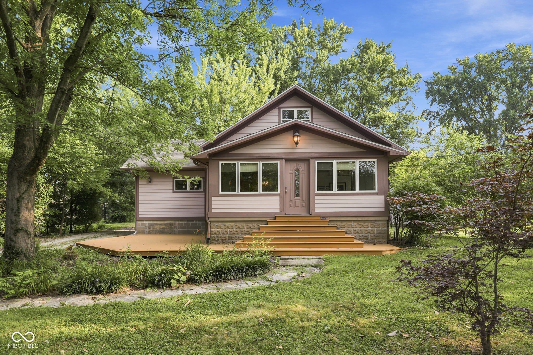 3136 E Edgewood Avenue – photo 1