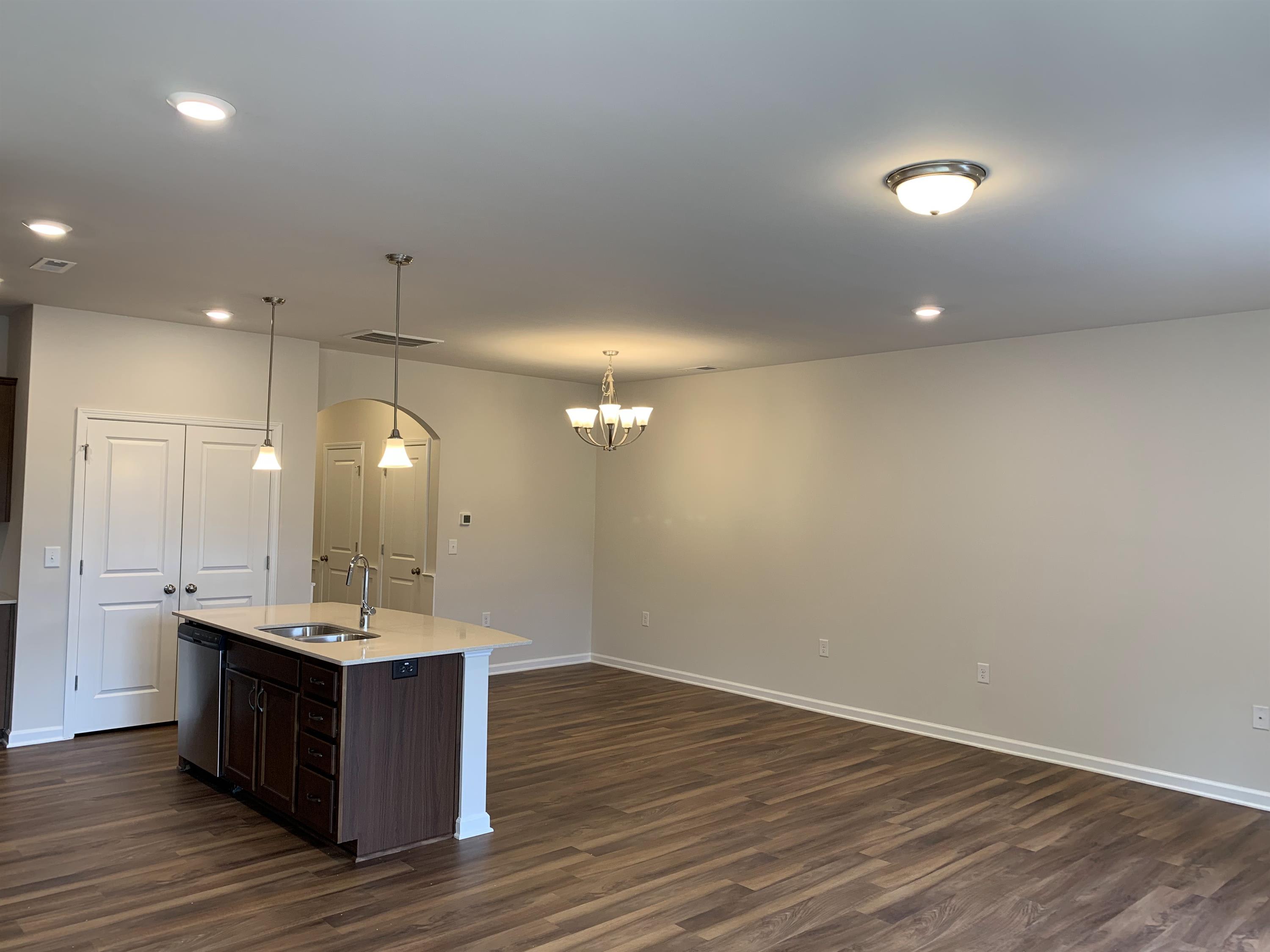 6193 Beale Loop – photo 2