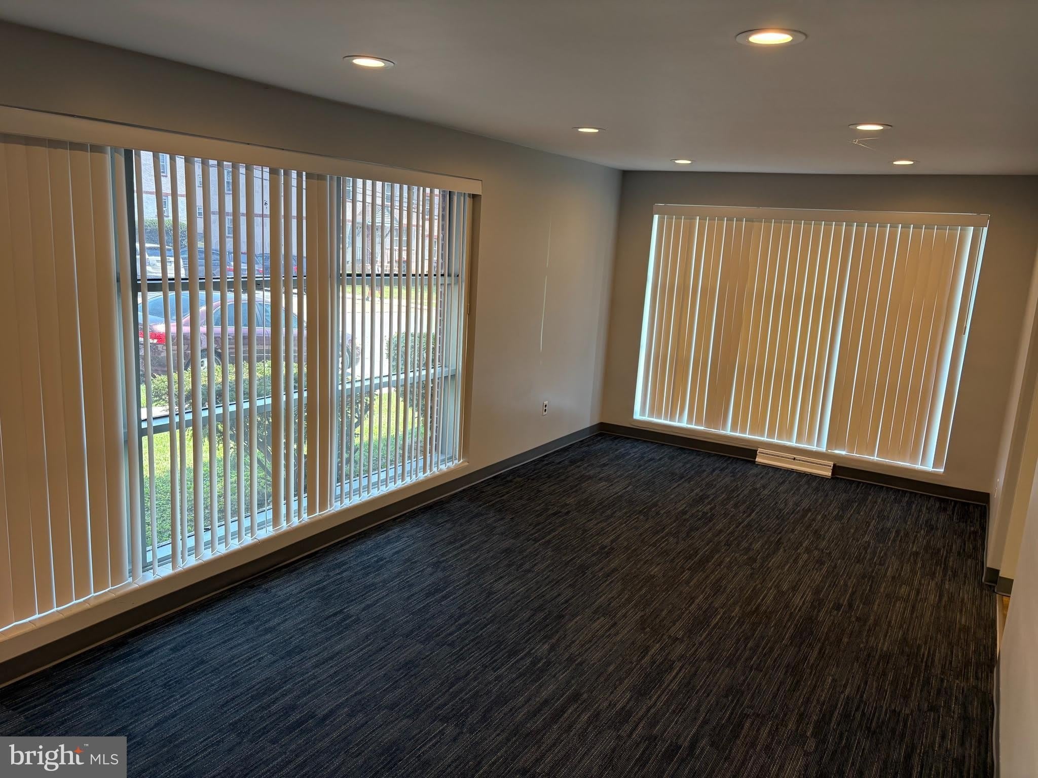 920 YARNALL Street – photo 2