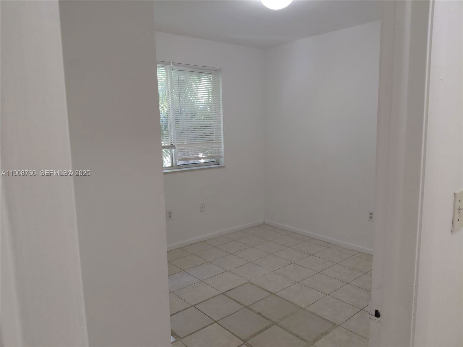 13950 Northeast 2nd Avenue – photo 3