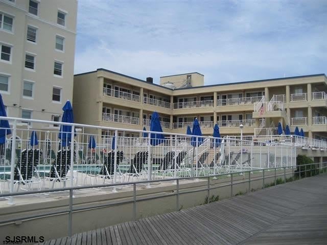6100 Boardwalk – photo 1