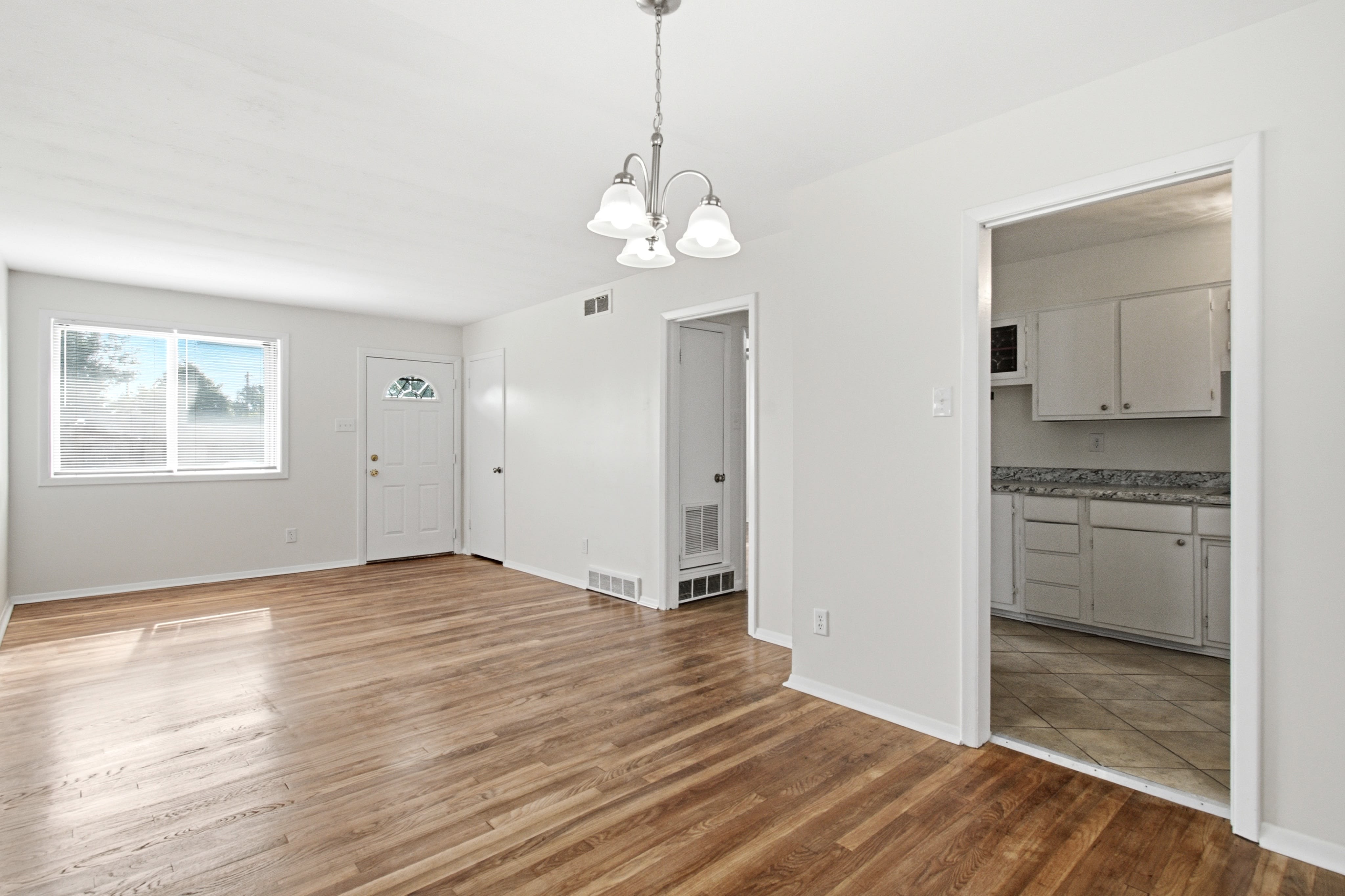 1803 Benton St – photo 5