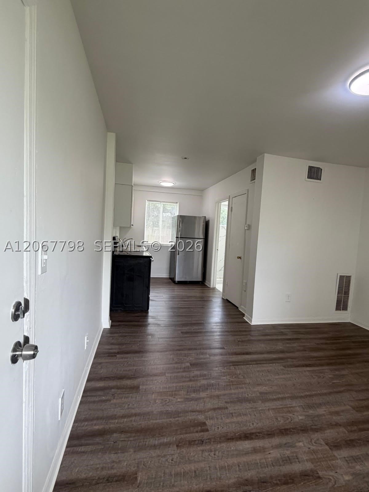 670 NE 88th Ter – photo 3