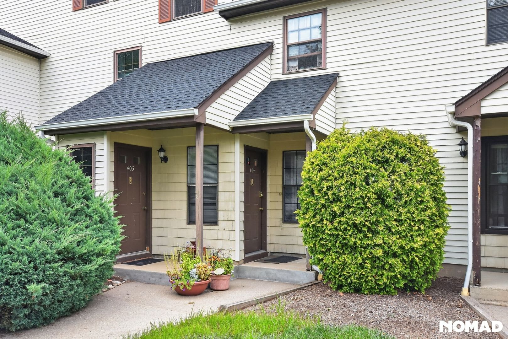 Charming 2BR Condo in Iselin – photo 1