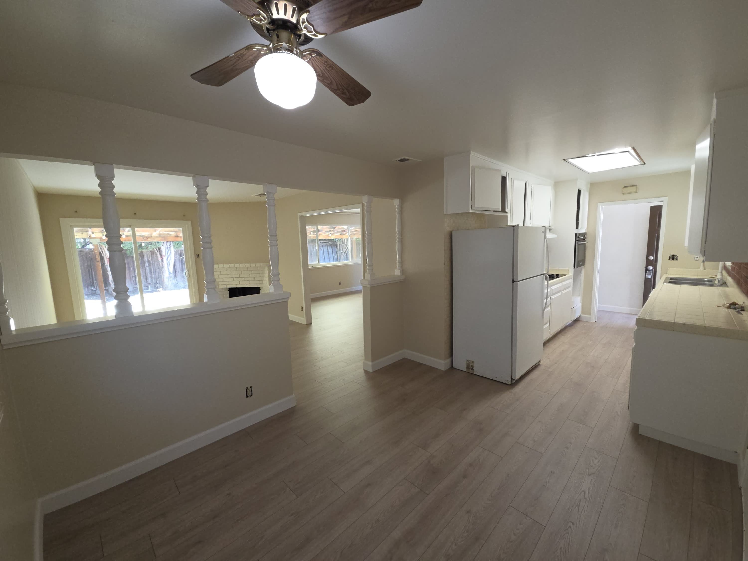 1868 Castro Dr – photo 3
