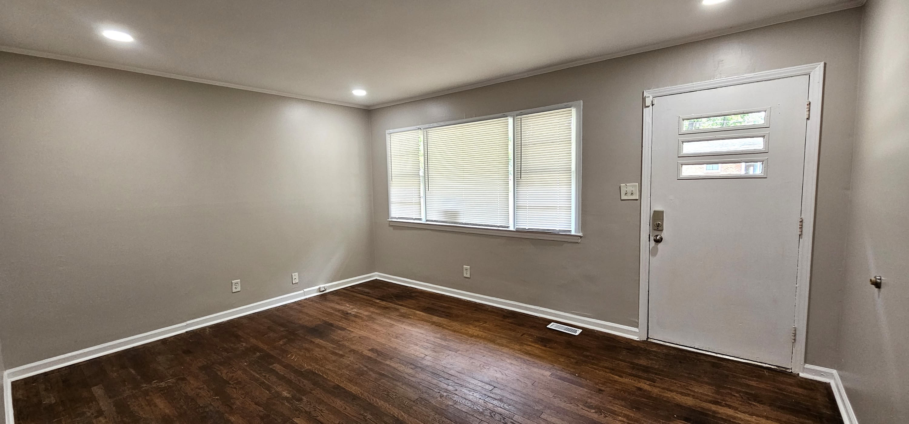 1702 Spry Street – photo 3