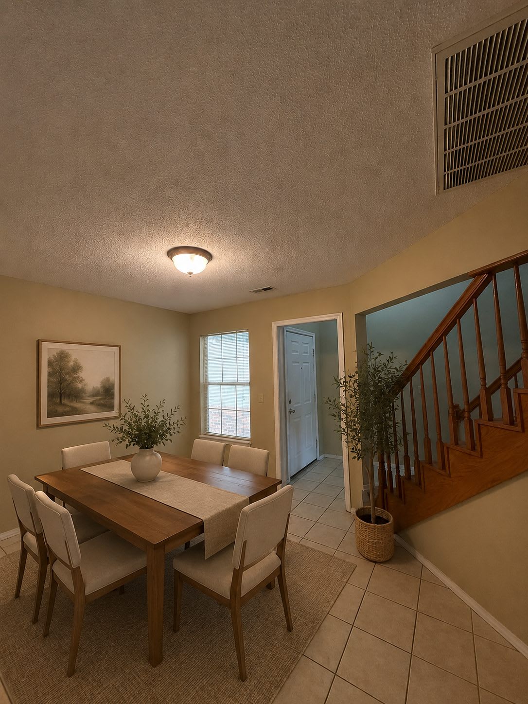 1658 North Saddlehorn Avenue – photo 5