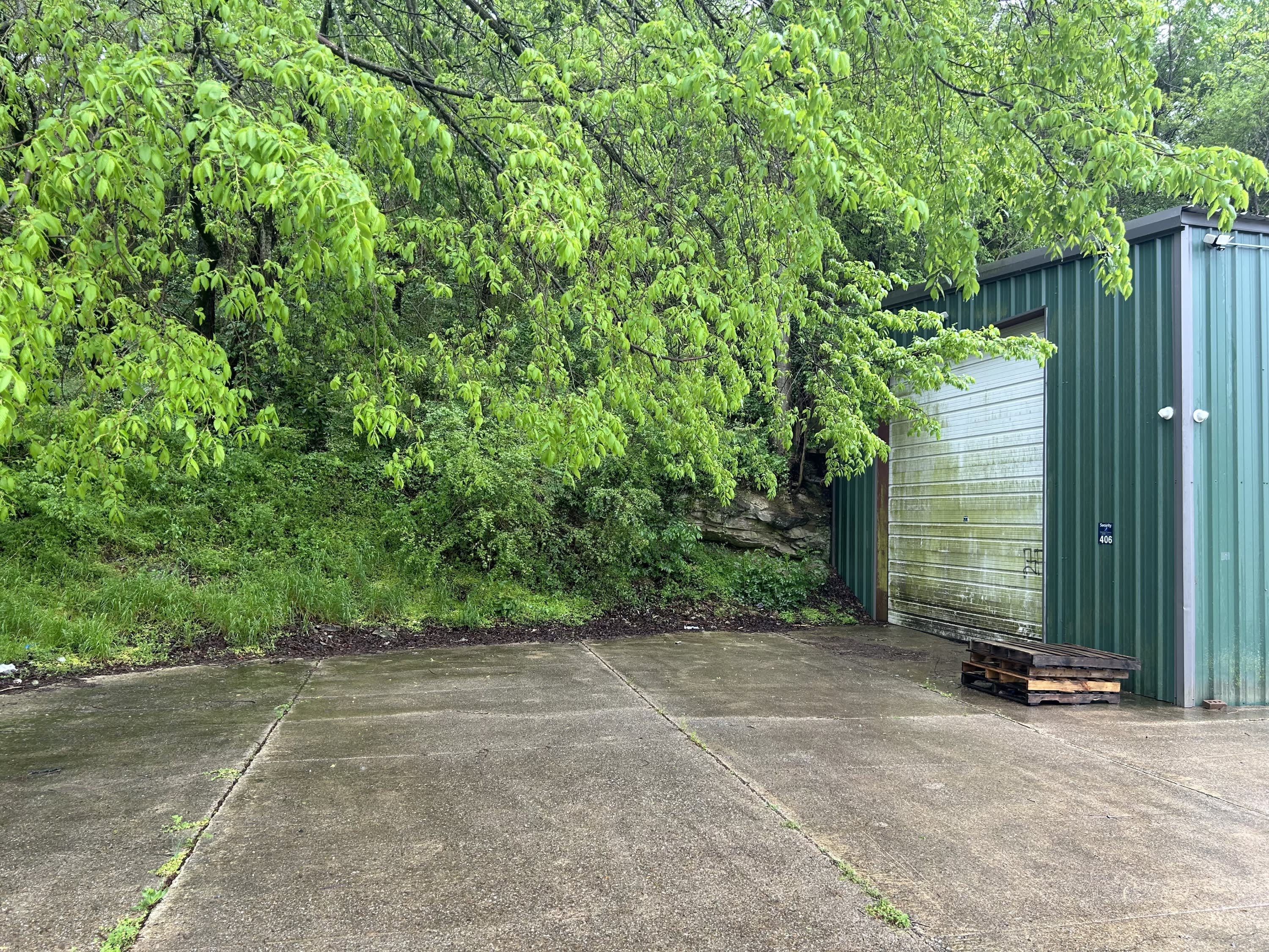 404 Gulpha Street – photo 3
