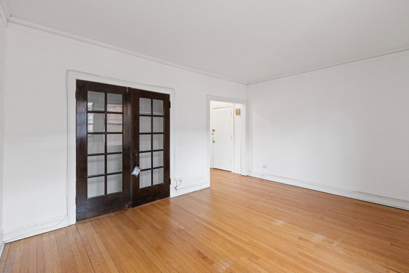 4505 North Greenview Avenue – photo 4