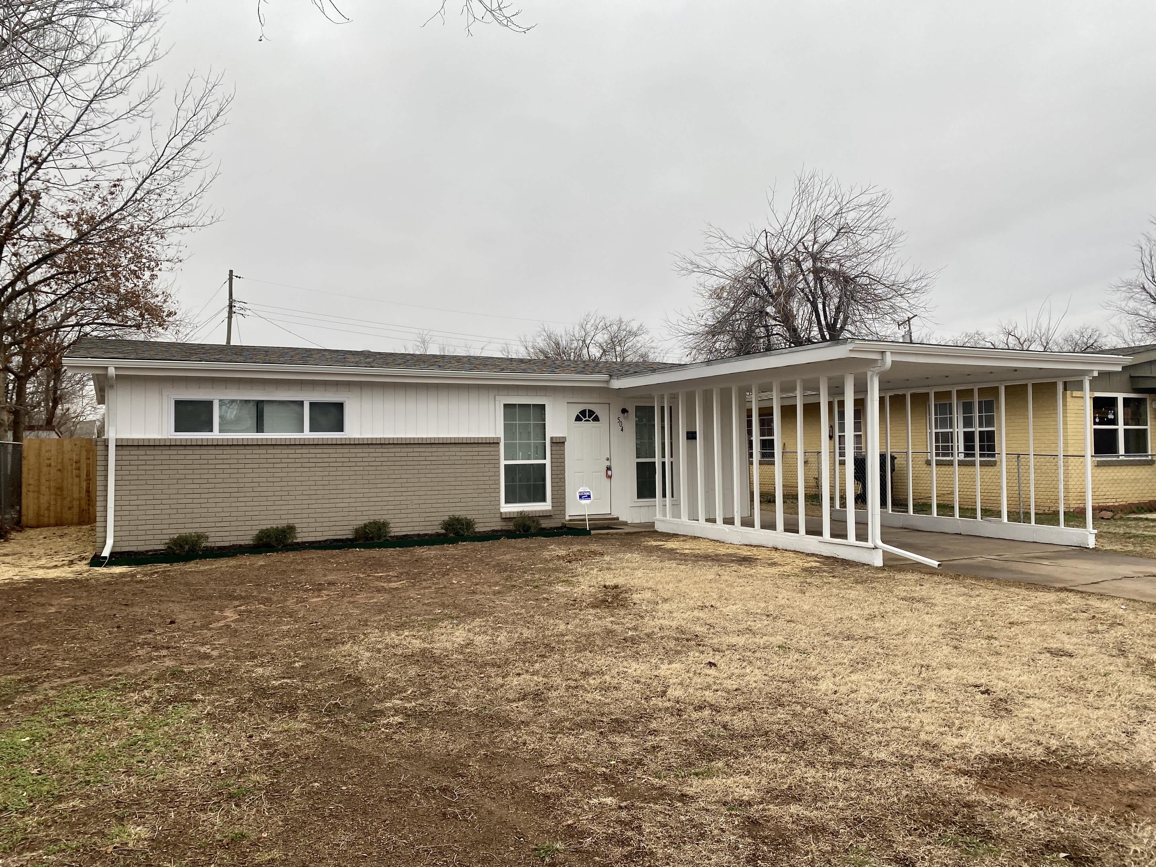 504 NW 92nd St – photo 2