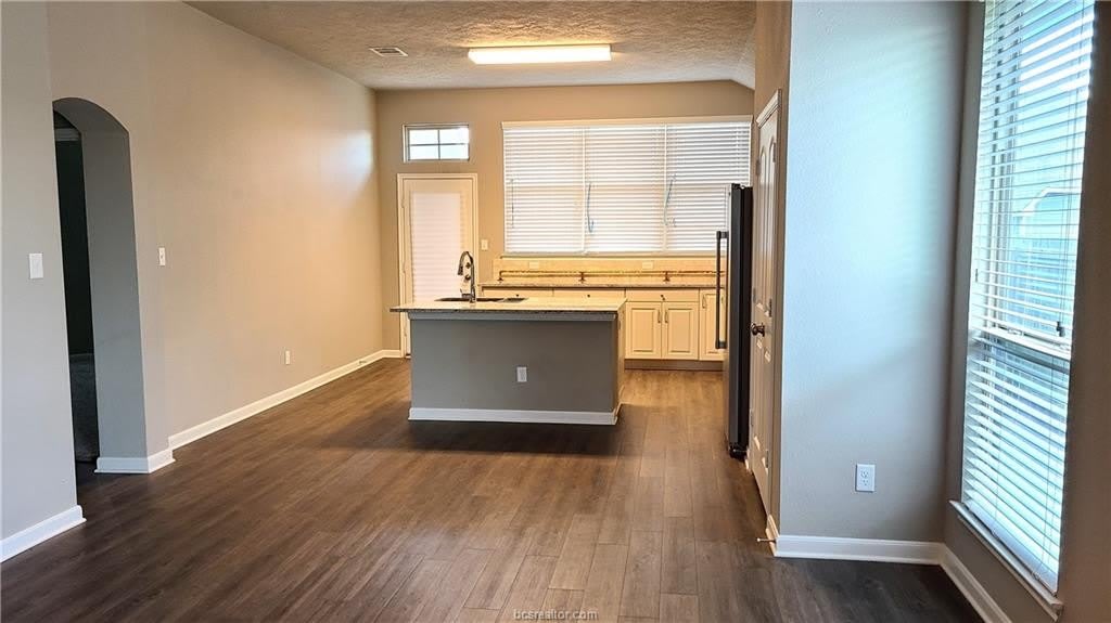 2015 Stubbs Drive – photo 2
