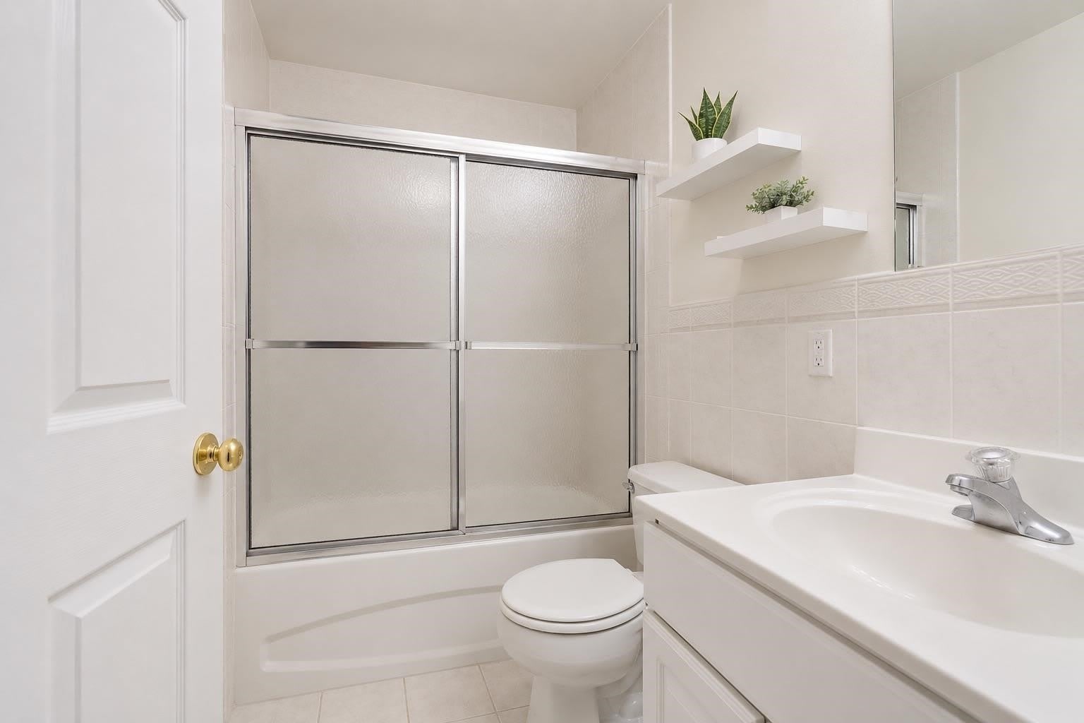 218 Jackson St – photo 5