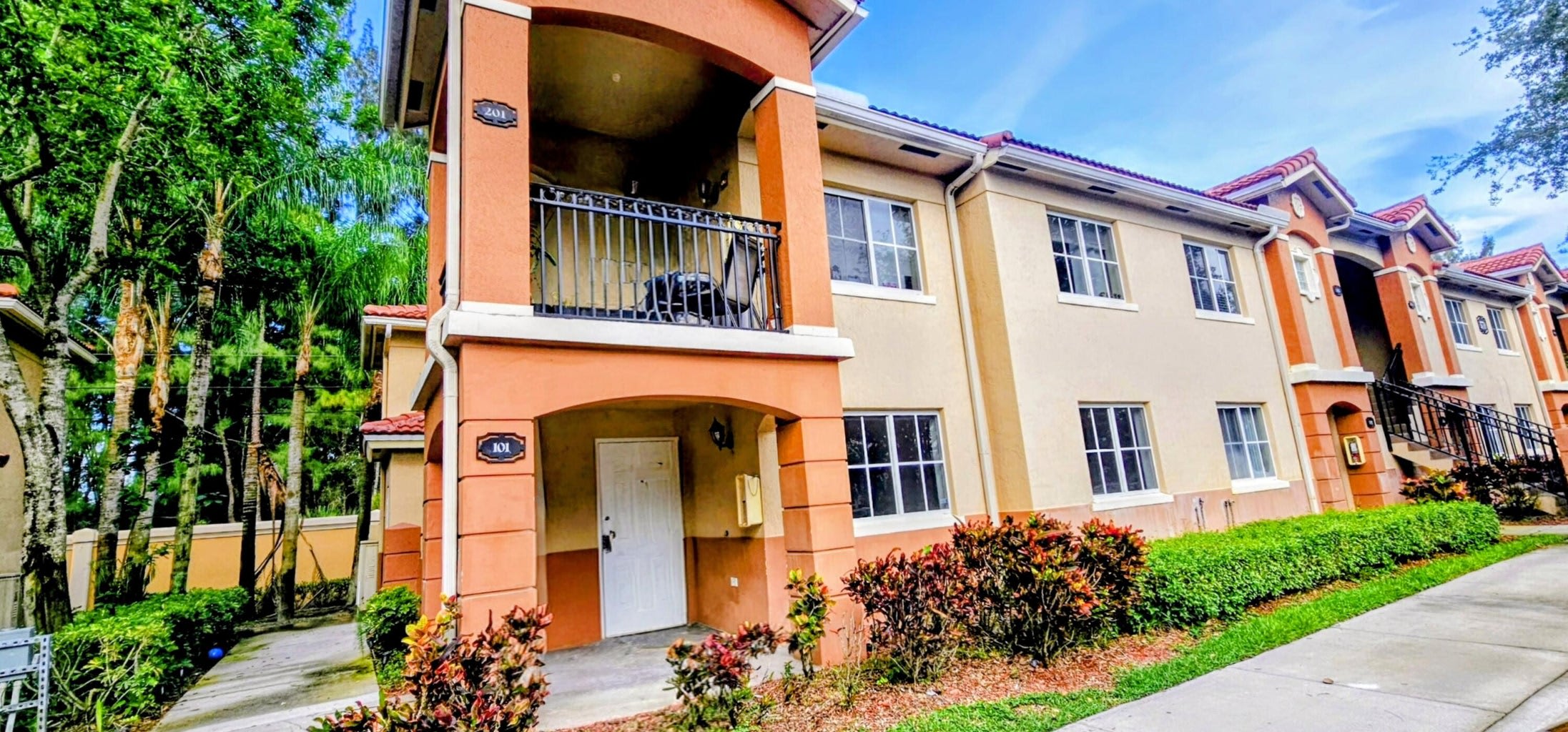 3770 N Jog Rd – photo 1