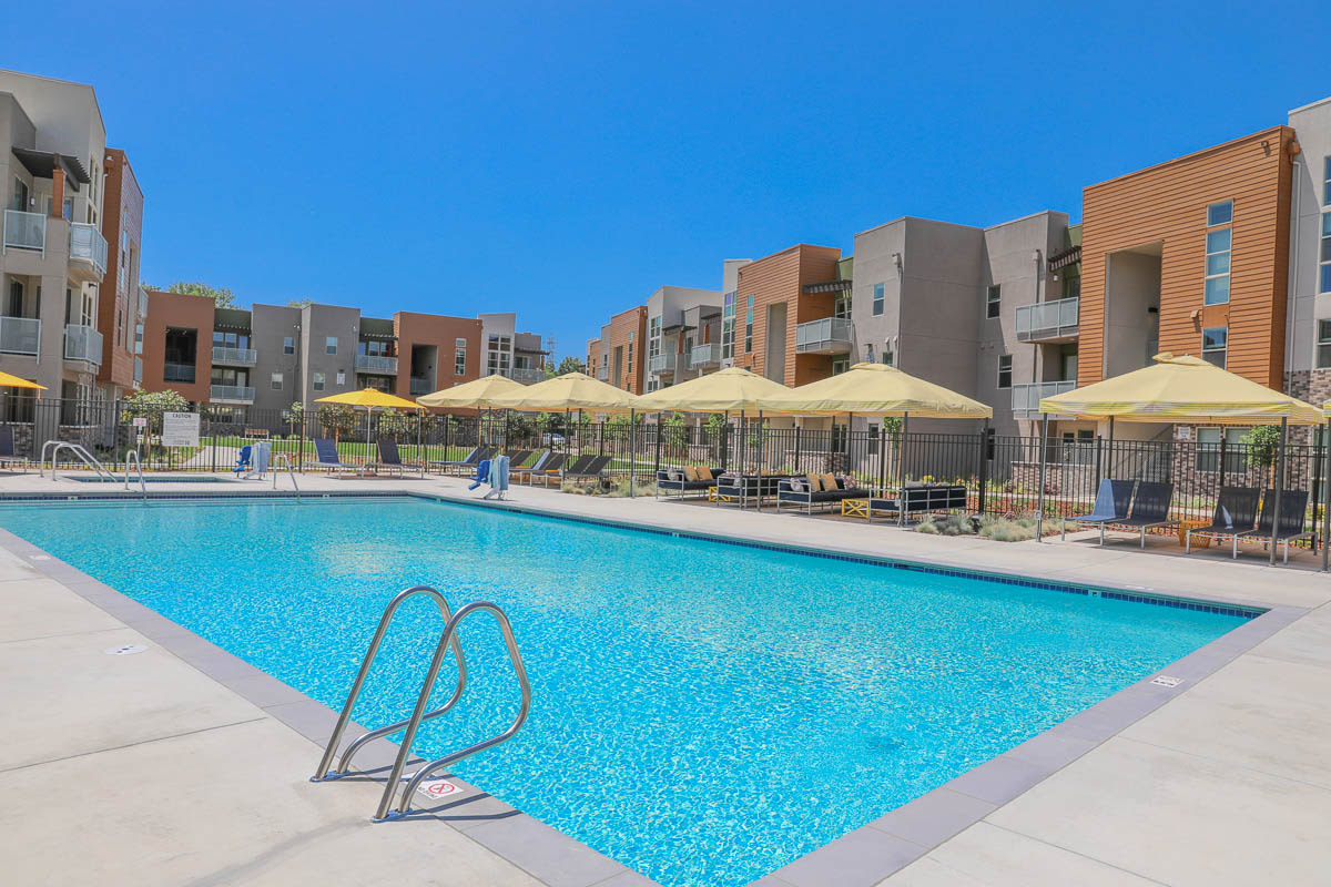 Sutter Green Apartments – photo 4