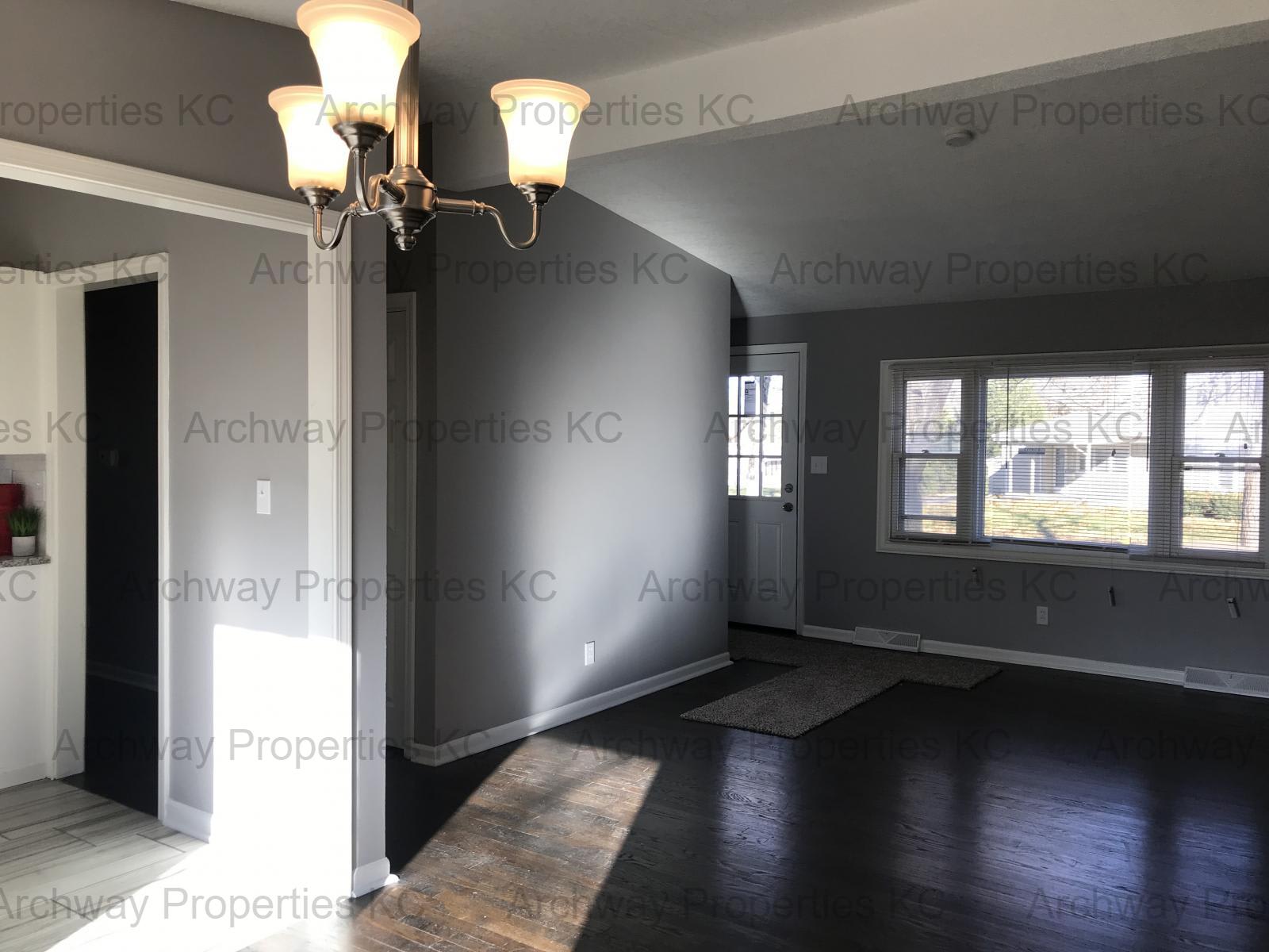 13801 W 93rd St – photo 3