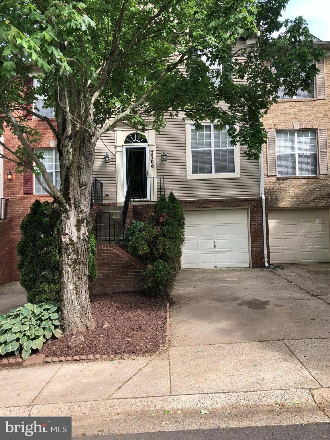 2306 COLD MEADOW Way – photo 1
