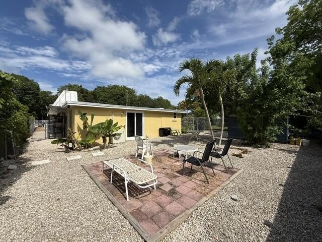 577 Boyd Drive – photo 2