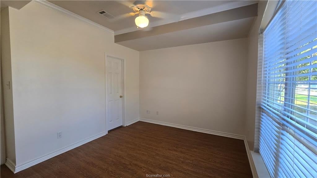 913 Crepe Myrtle Street – photo 3