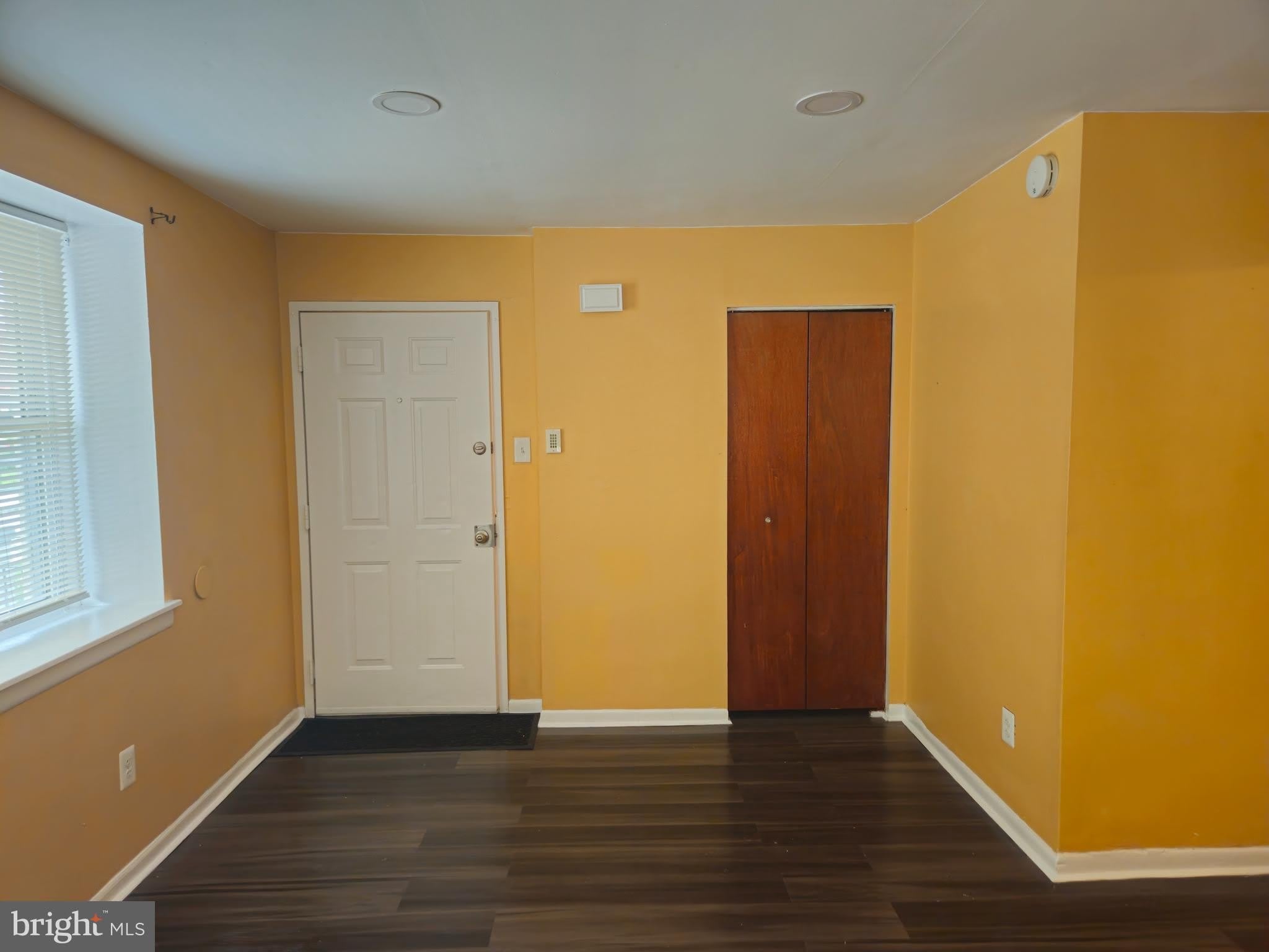 218 E PRICE Street – photo 4