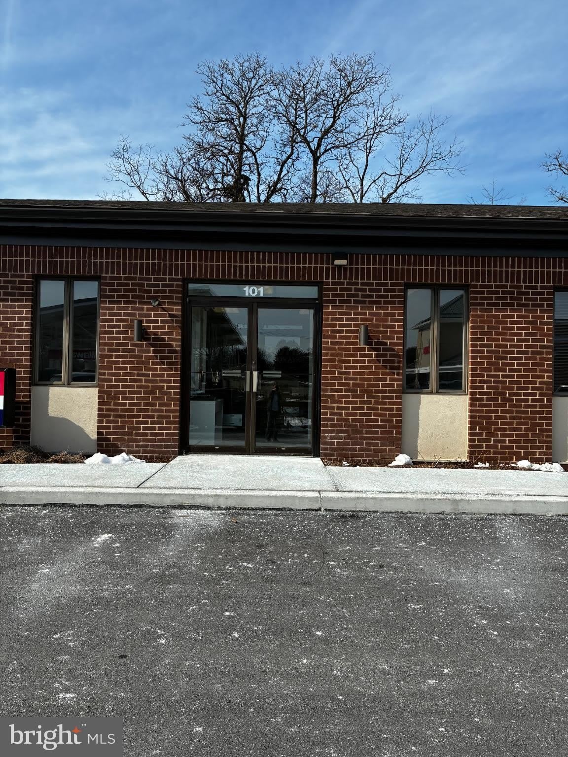 403 W LINCOLN Highway – photo 4