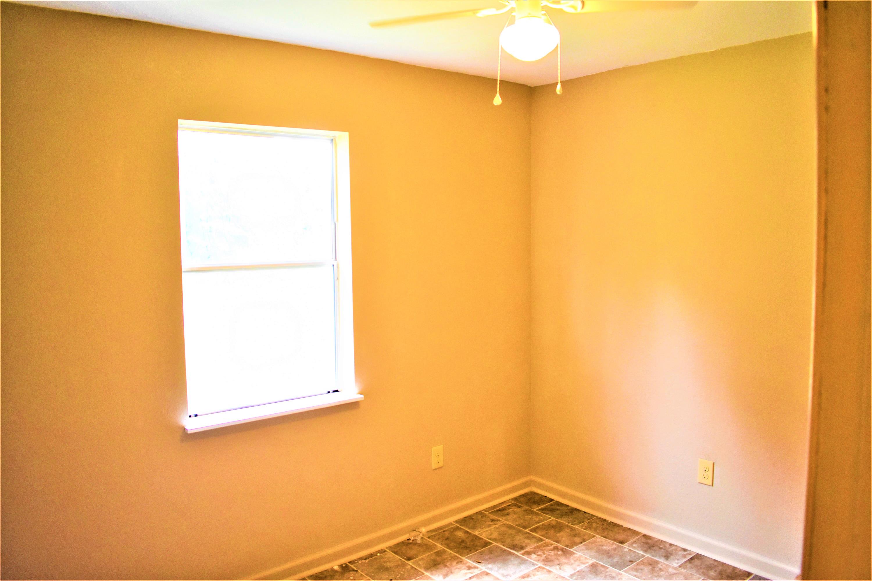 2114 Railroad St. – photo 3