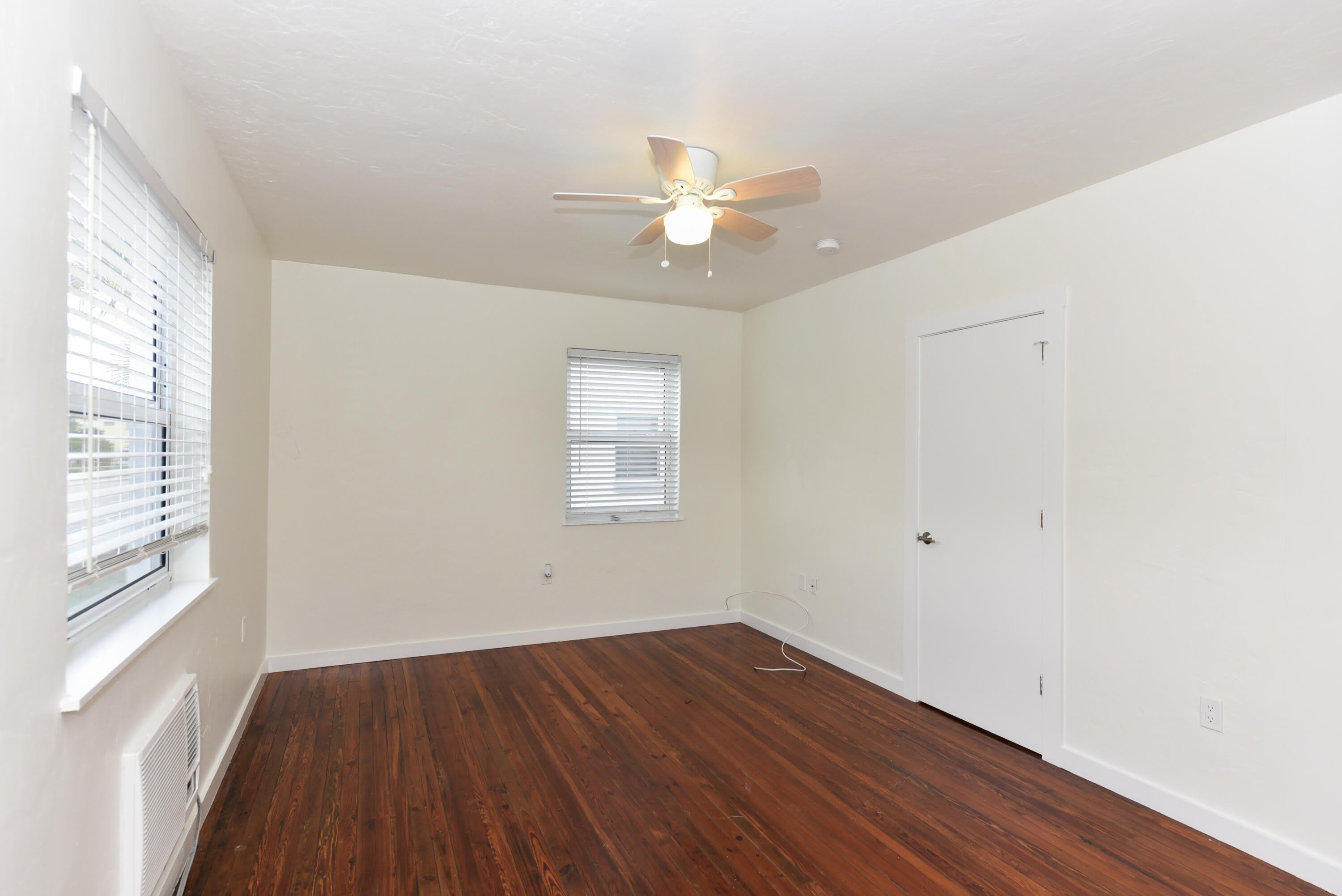 717 2nd Ave S – photo 2