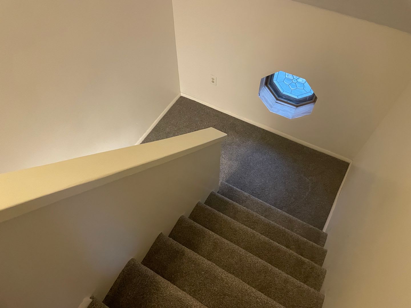 3 bedroom with Office For Rent in Bellevue! – photo 5