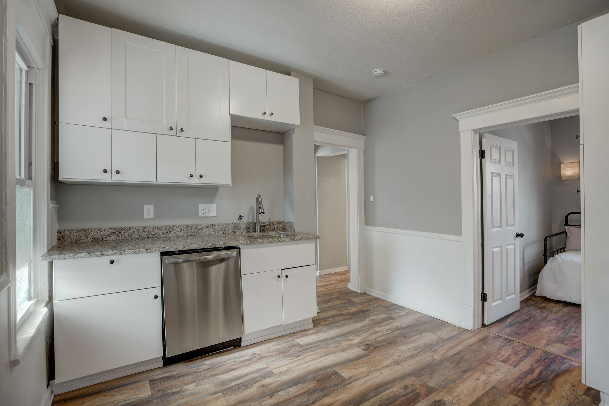 1505 NE Main Street – photo 5