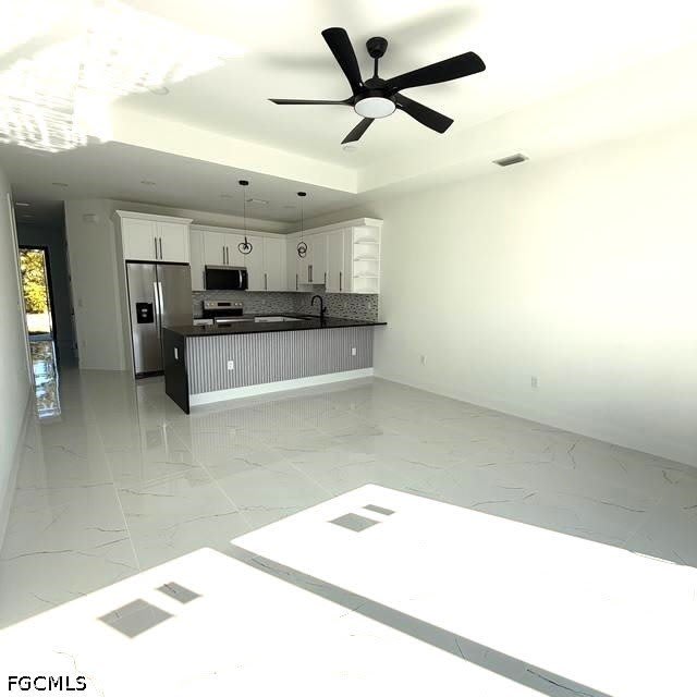 209 211 W 12Th Street – photo 4