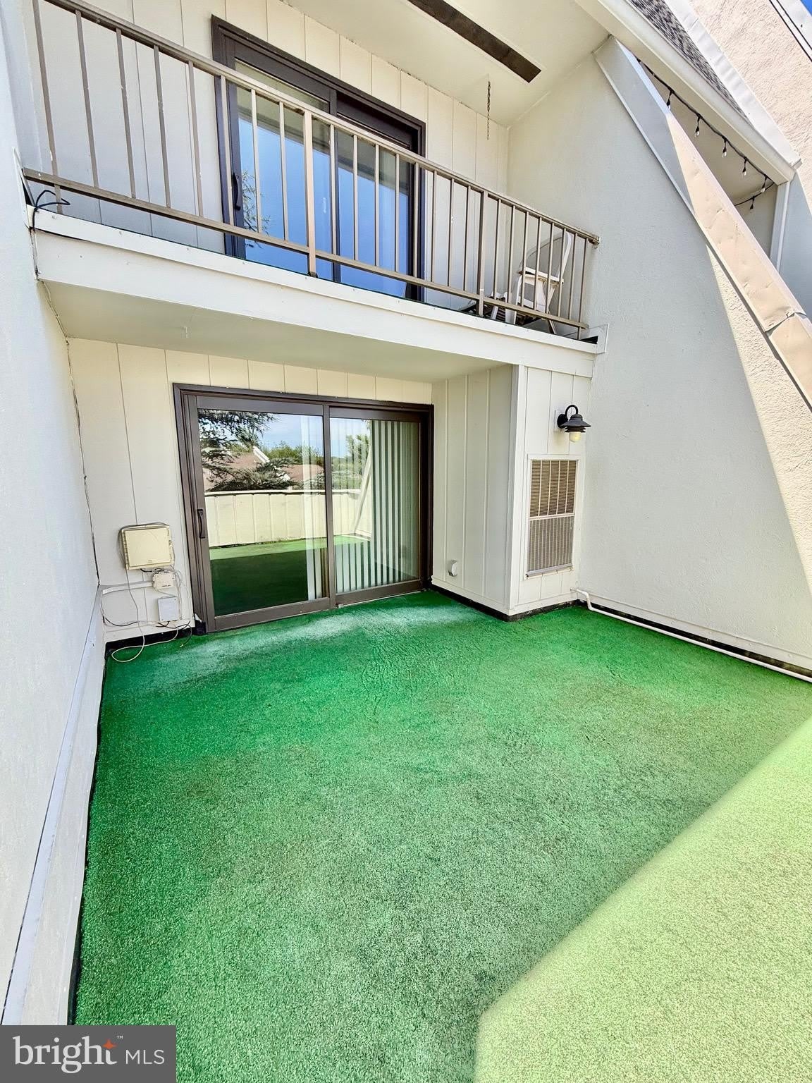 297 Summit House – photo 4