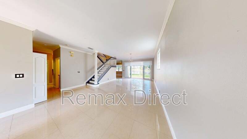 113 Canterbury Place – photo 2