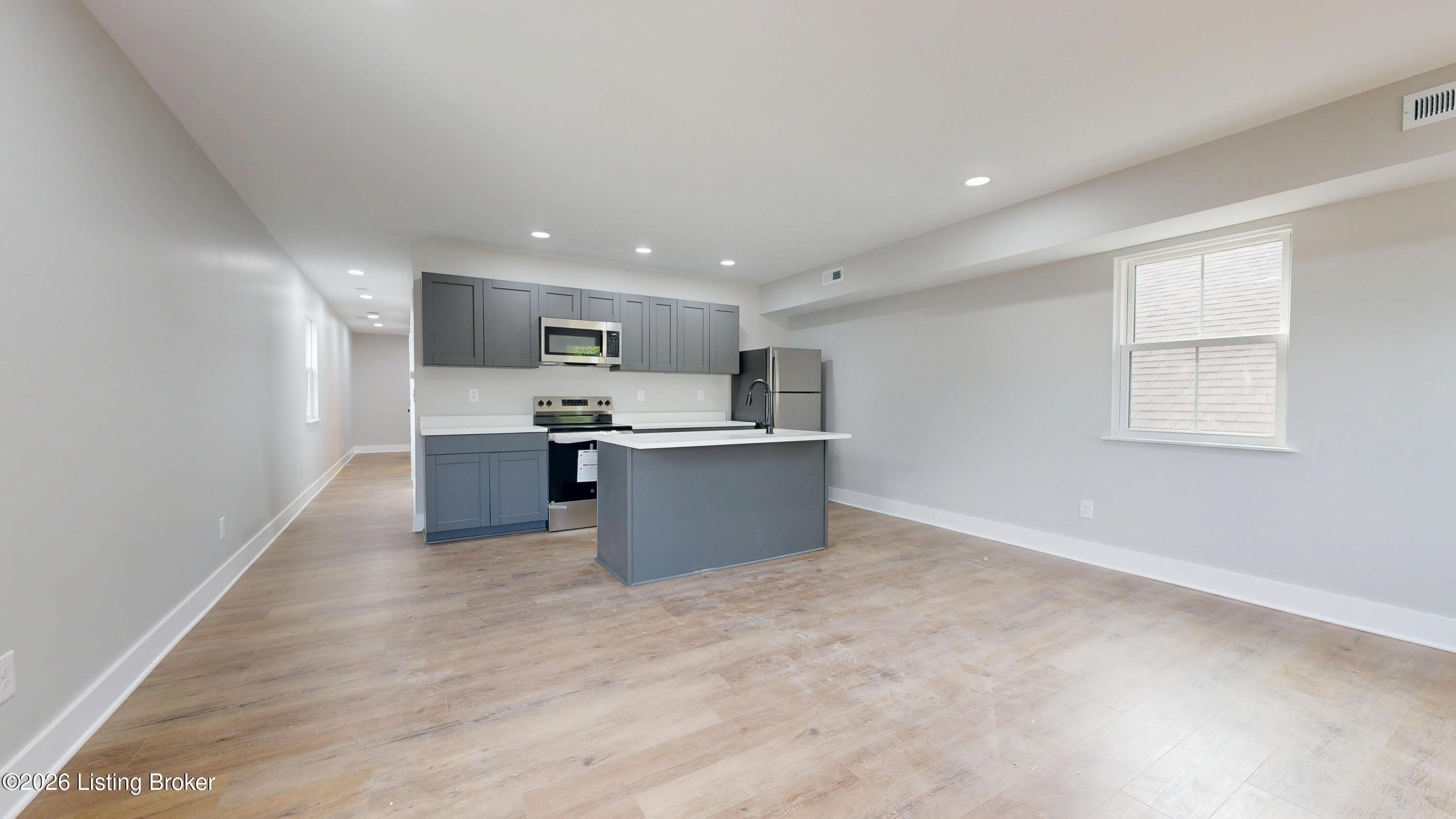 116 Bauer Ave – photo 2