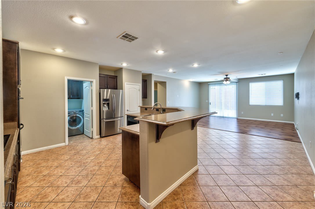 2116 Mistle Thrush Drive – photo 3