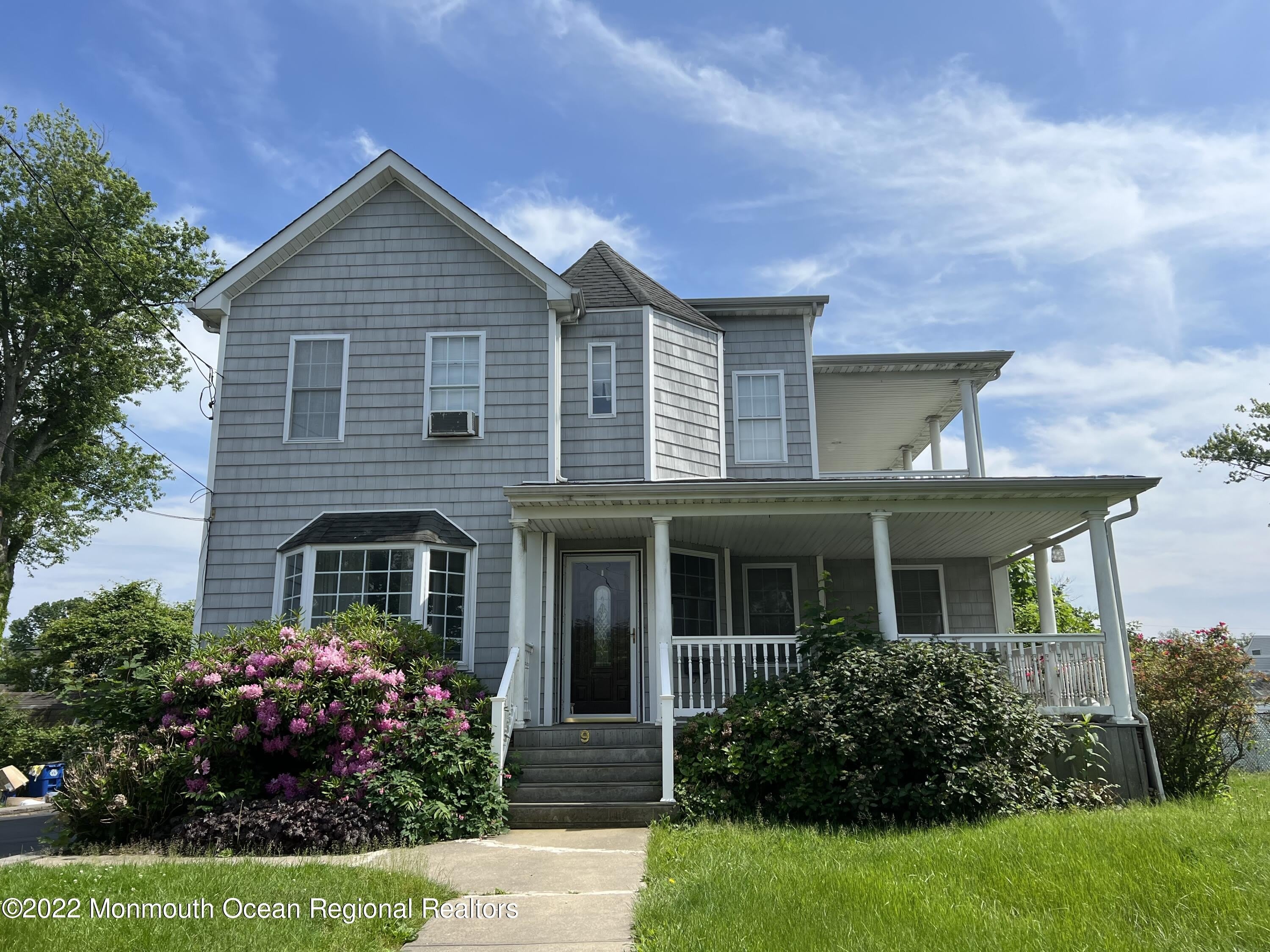 9 Berg Avenue – photo 1