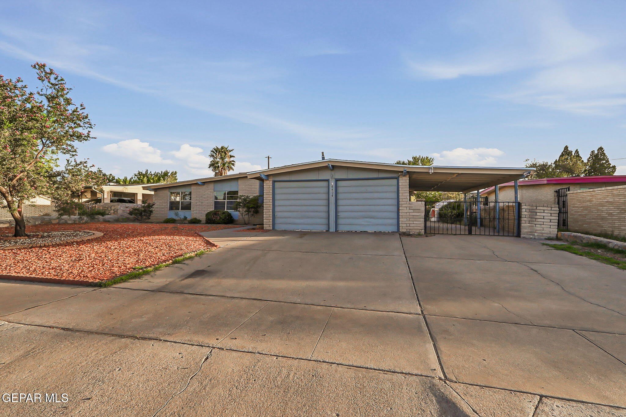 8408 MINEOLA Drive – photo 3