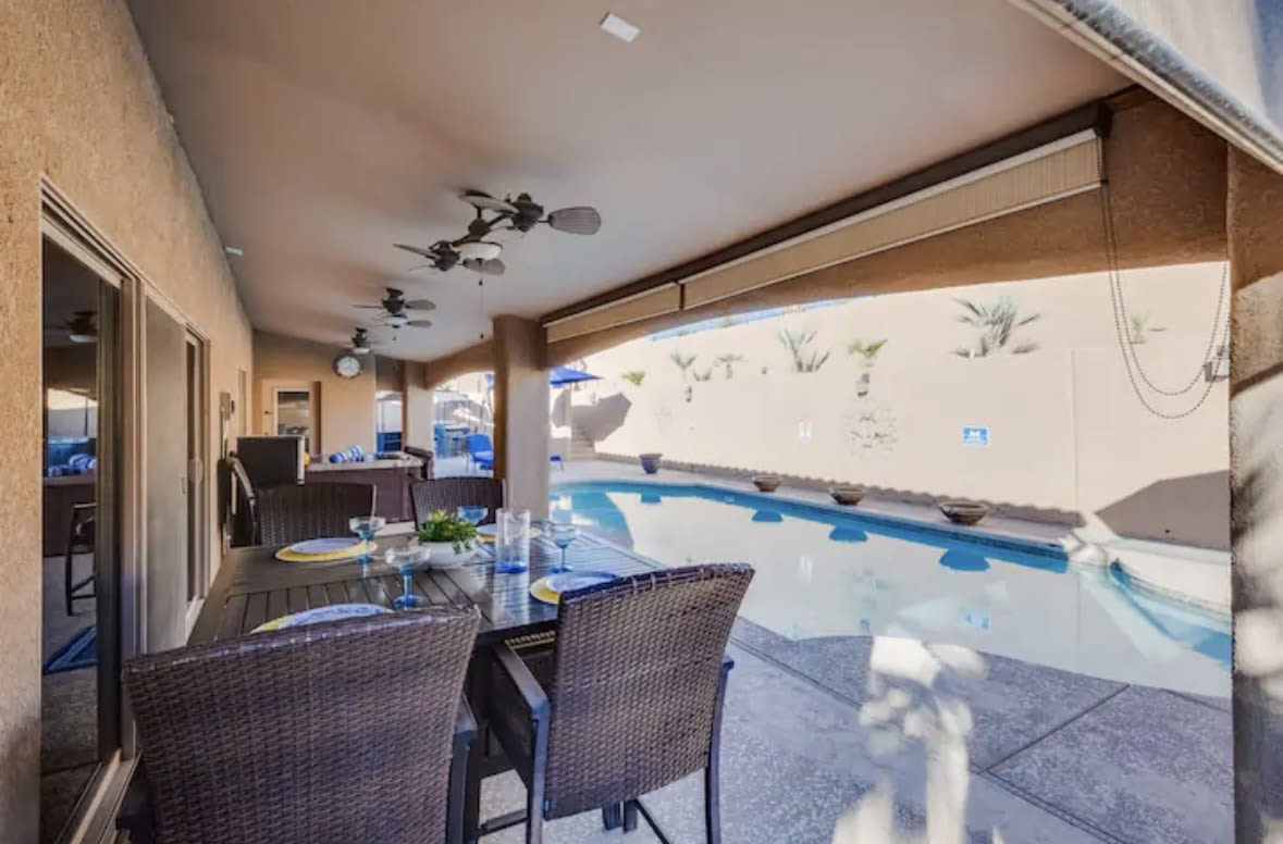 1820 Cabana Dr – photo 2