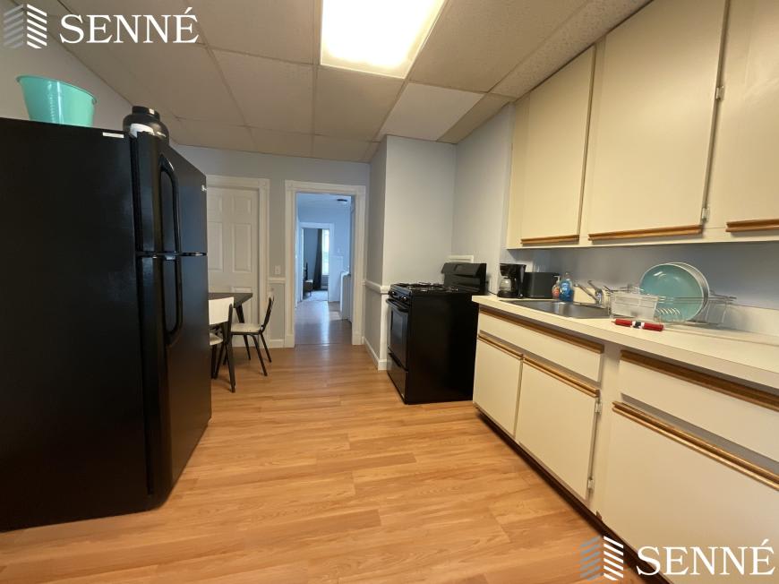 10 Seventh St. – photo 3