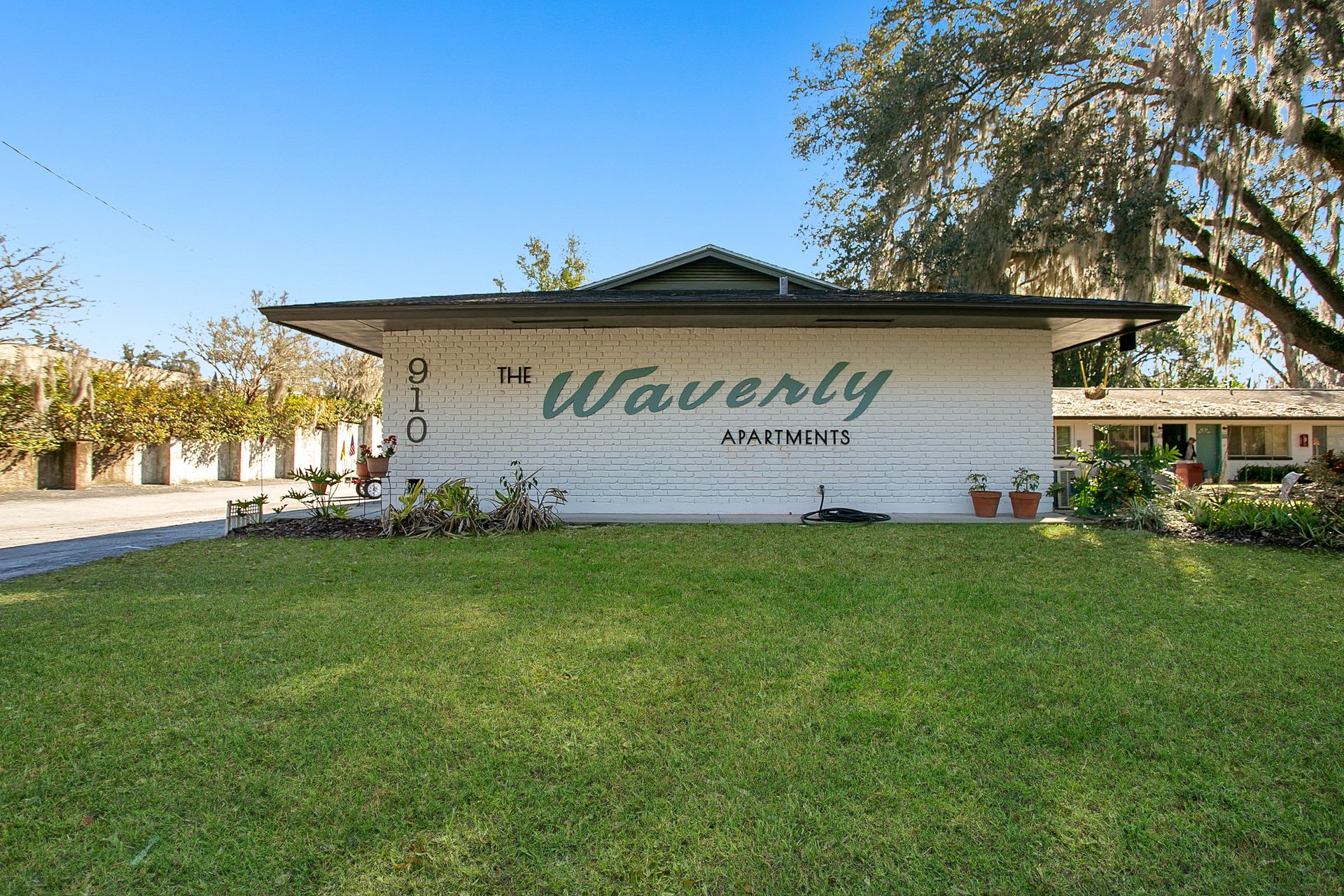 The Waverly Apartments – photo 1
