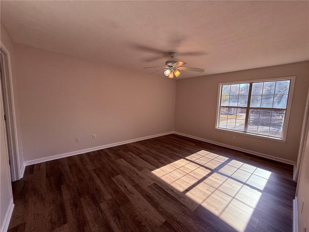 4825 Red Oak Drive – photo 5