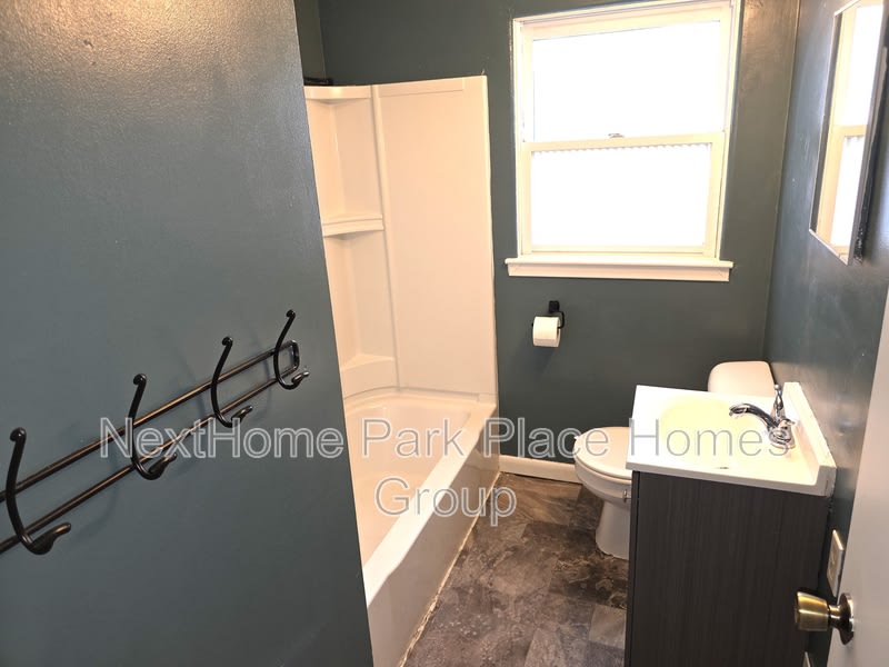 2908 Dartmouth Drive – photo 4