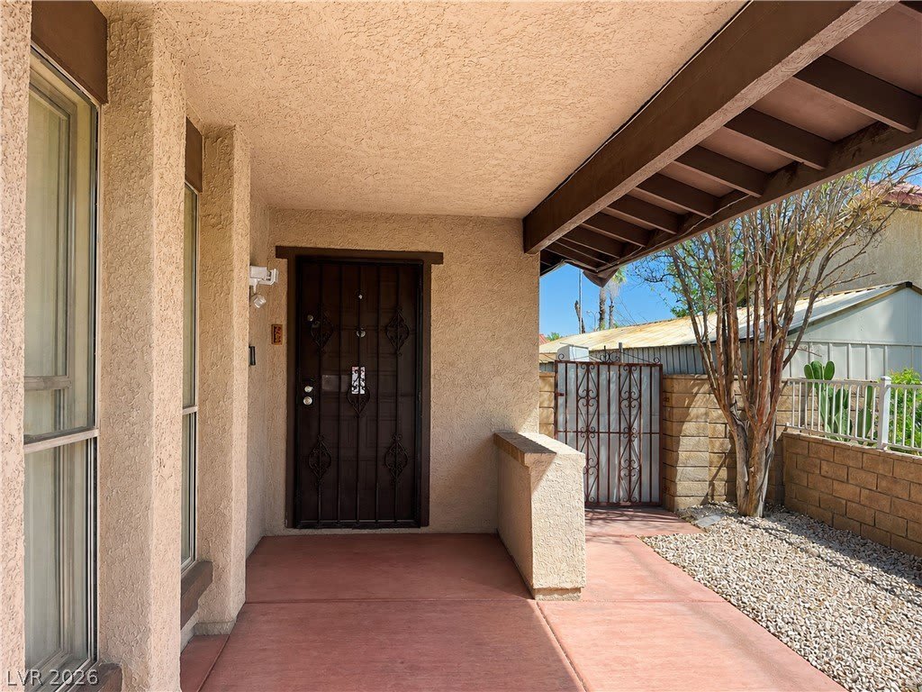 5388 Hibbetts Drive – photo 3