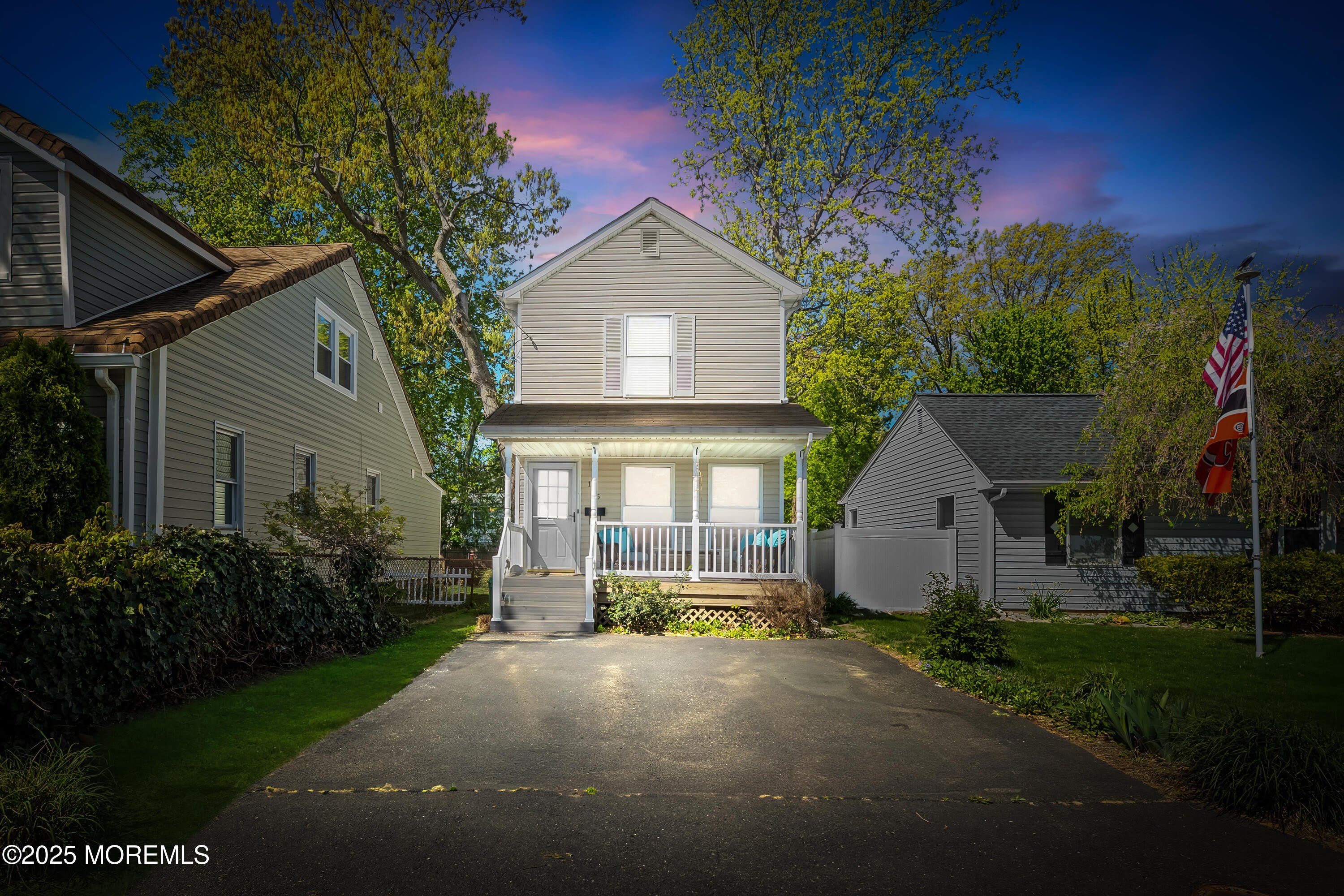 105 Wayside Drive – photo 2