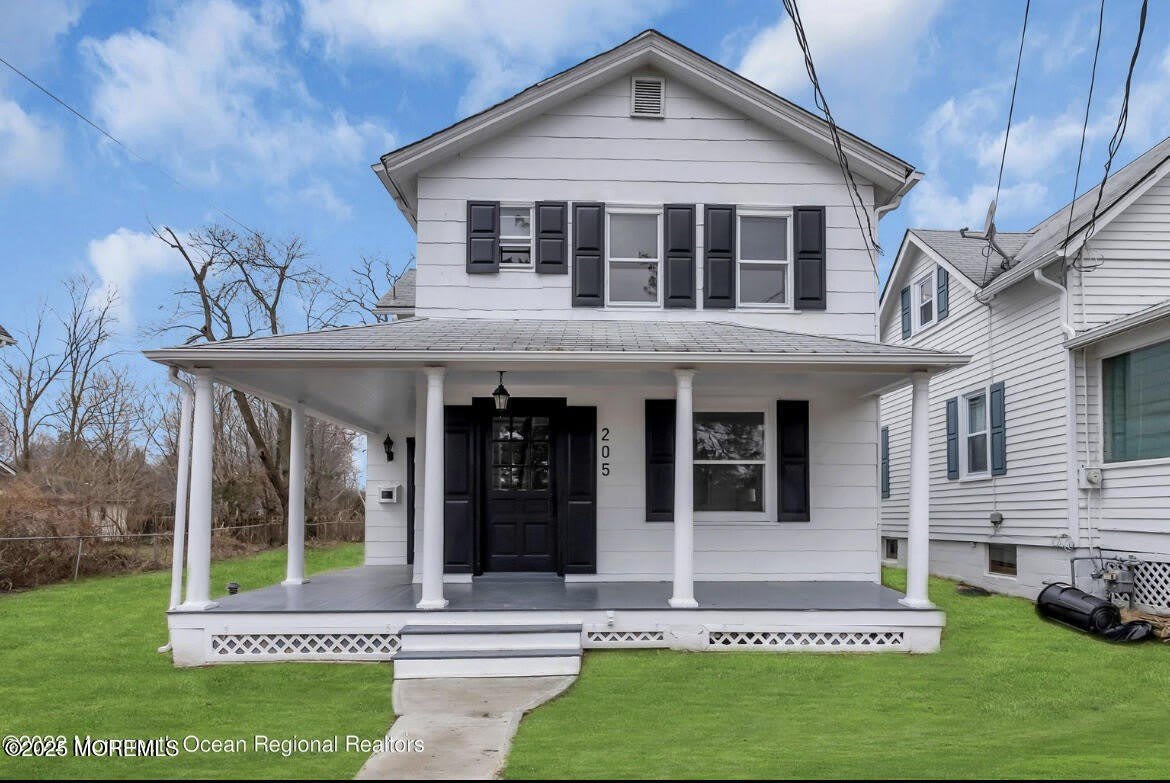 205 Locust Avenue – photo 2