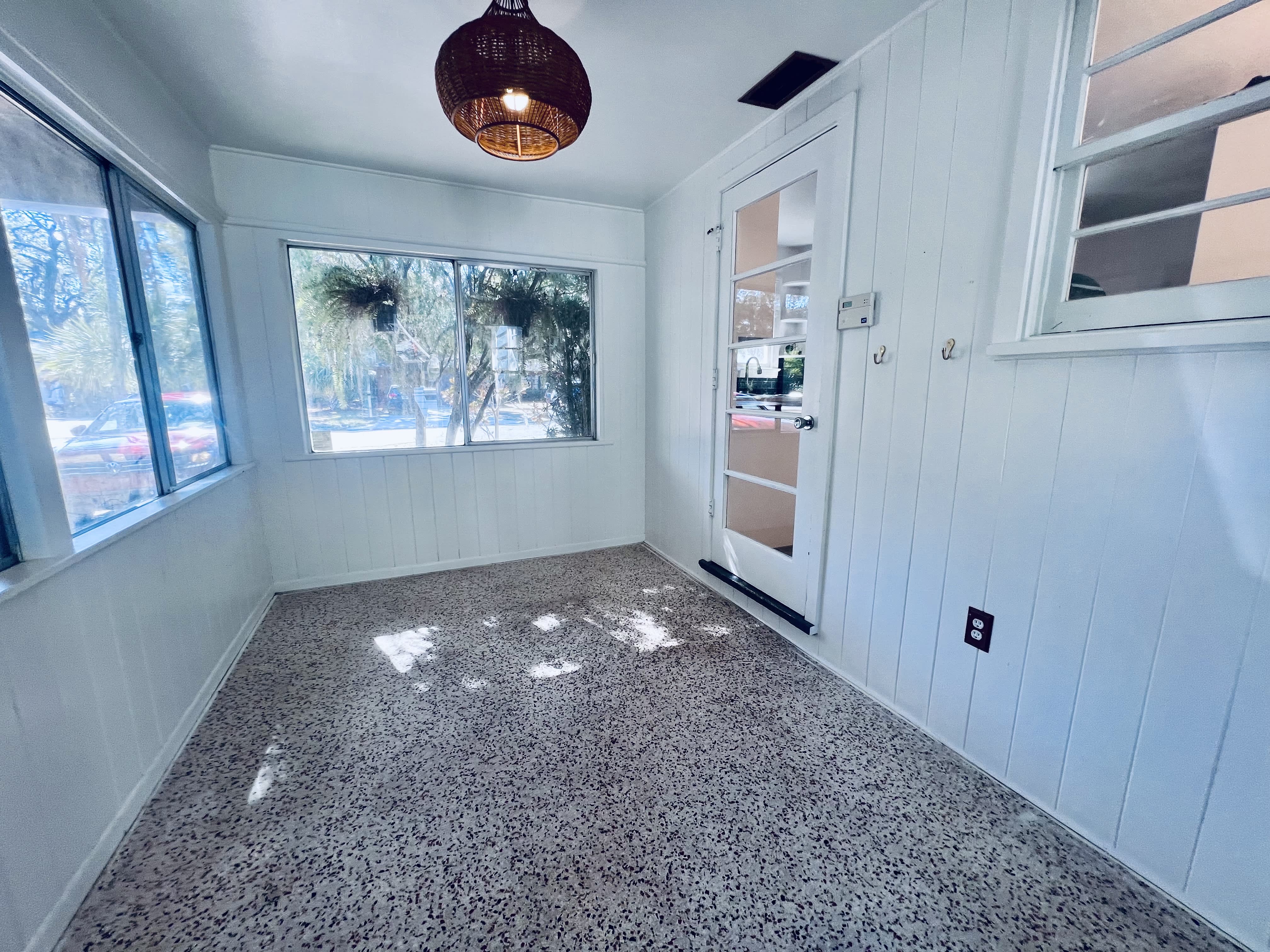 2163 Wisteria Street – photo 2