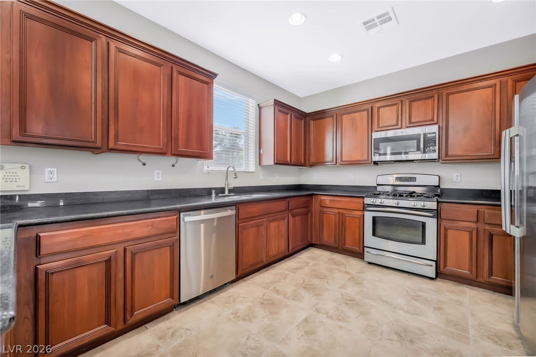7261 Madarang Avenue – photo 3