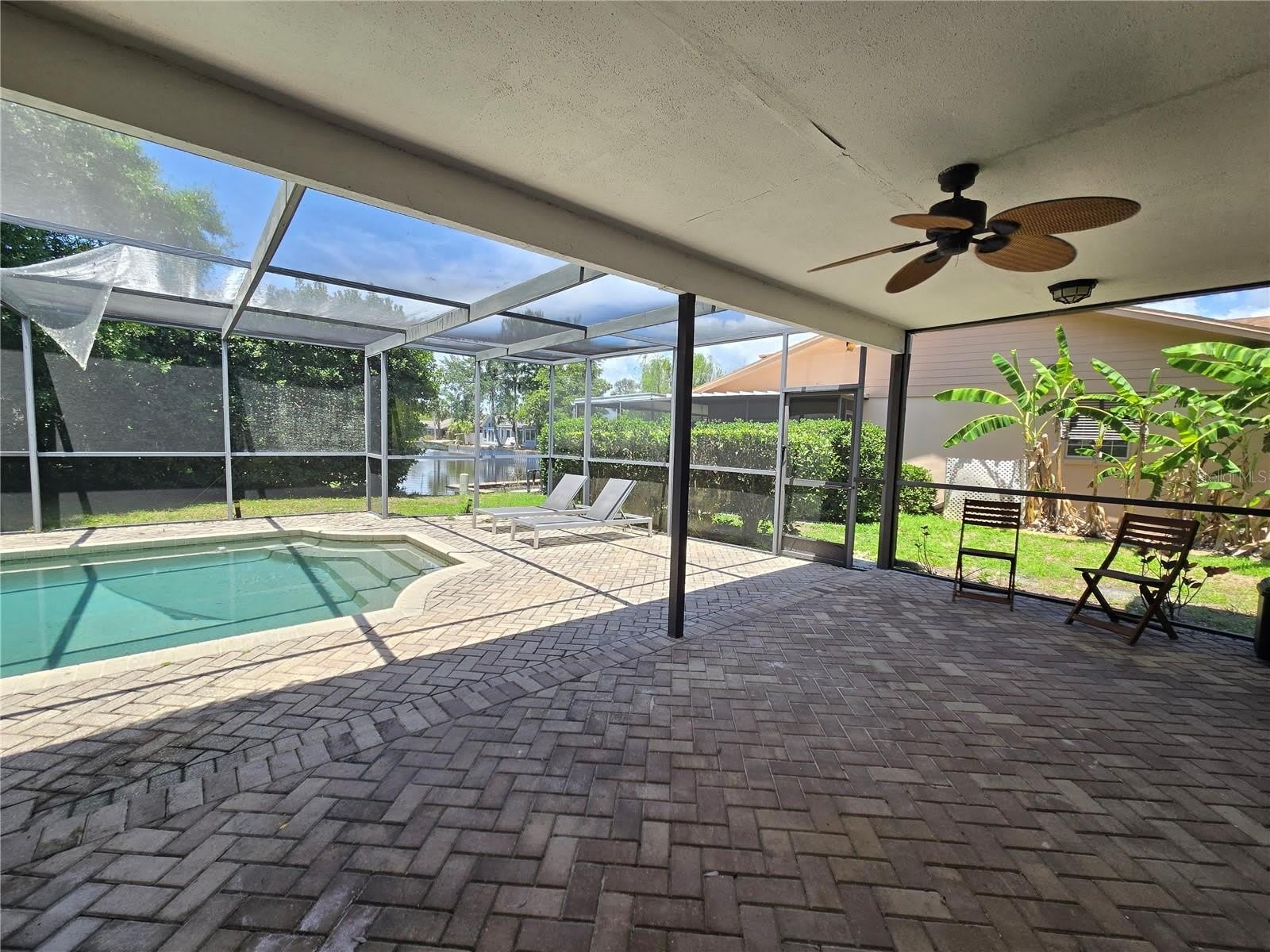 300 CYPRESS CREEK Circle – photo 3