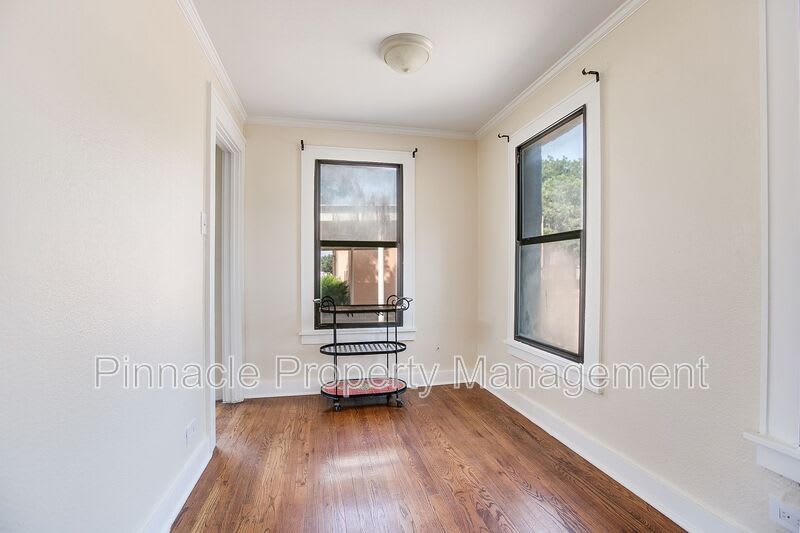 421 W Concho Ave Ste G – photo 4