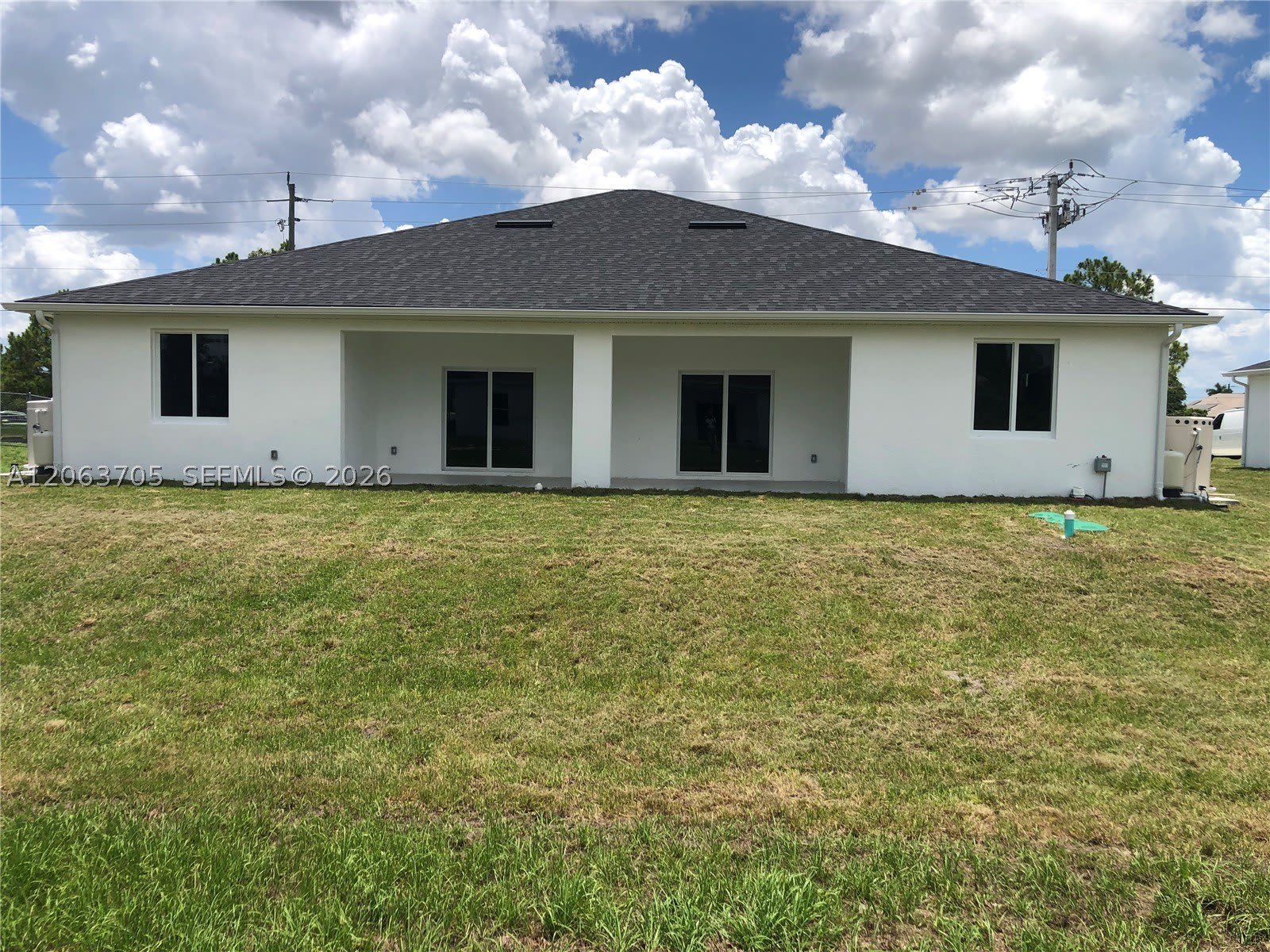 4572 Golfview Blvd – photo 2