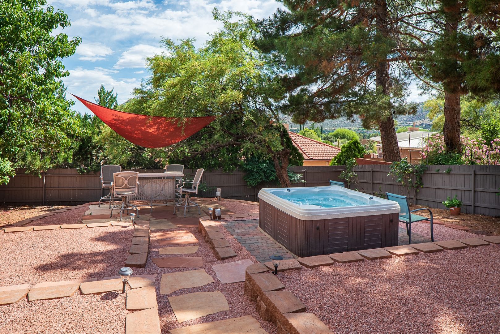 Home in VOC with views and hot tub – photo 2